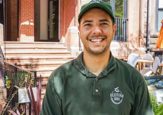 The lunch rush is dead as Americans live for the weekend