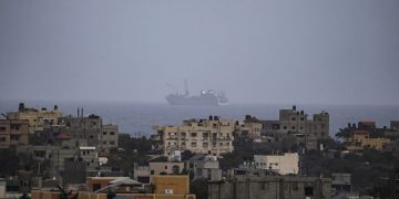 Pentagon says Gaza pier anchored, but U.N. casts doubt on distribution
