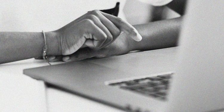 Lawmakers push to revive low-income broadband subsidy as providers pivot