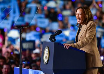 Harris’s doctor says she’s in ‘excellent health’ as she seeks contrast with Trump