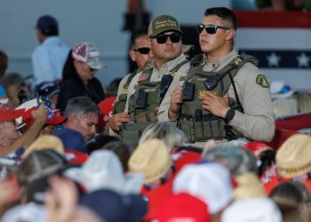 Man arrested outside Trump event in Calif. over illegal possession of guns