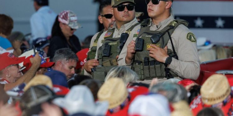 Man arrested outside Trump event in Calif. over illegal possession of guns