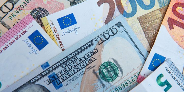 EURUSD and GBPUSD: EURUSD on the bullish side this morning