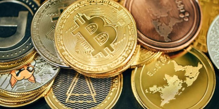 US Bitcoin ETFs See Record Outflows as Crypto Investors Face Election Day Uncertainty