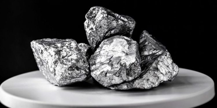 4 Platinum Uses for Investors to Know (Updated 2024)