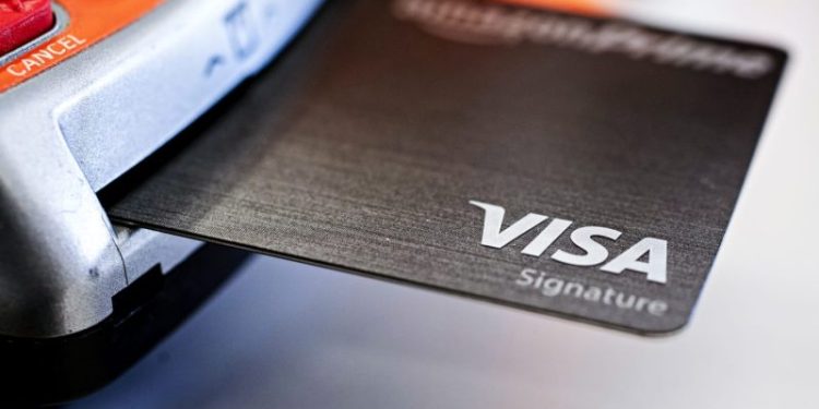 The fight over credit card swipe fees enters a new year with no end in sight