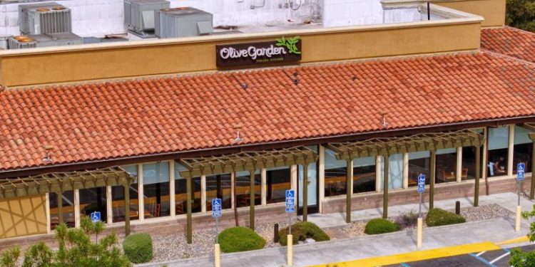 Darden Restaurants sales disappoint as Olive Garden, LongHorn Steakhouse miss expectations