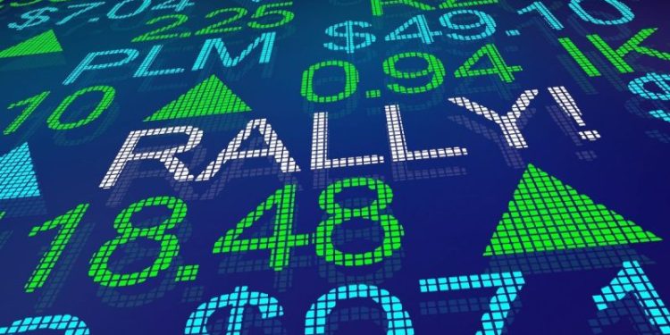 Sprott: Platinum Price Potentially at “Tipping Point” as Fundamentals Stack Up