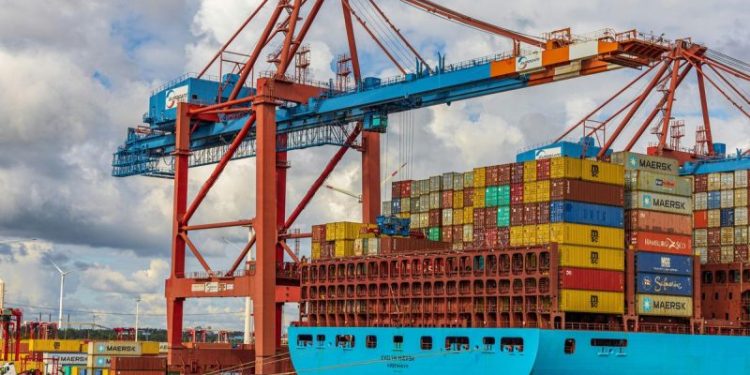 Nutrien Chooses US Port for Potash Terminal, Faces Canadian Backlash